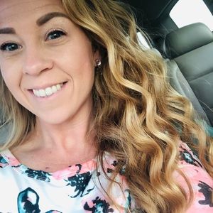 Meet your Posher, Aimy